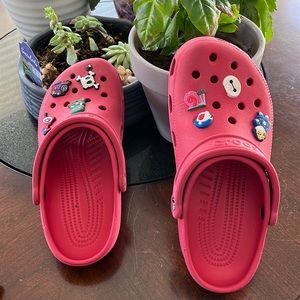 Red Crocs M6/W8